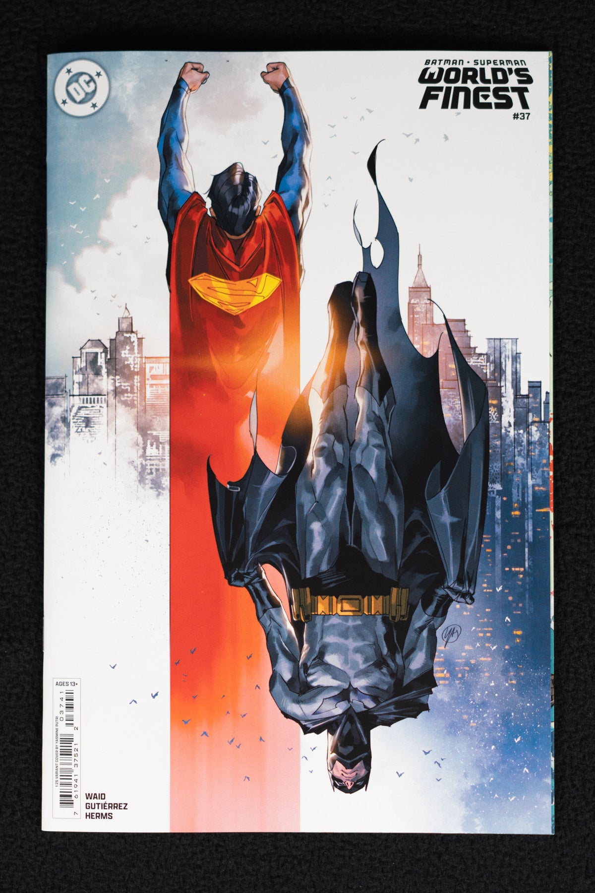 Batman Superman: World’s Finest #37 – Yasmine Putri – Incentive Cardstock Variant – Cover E