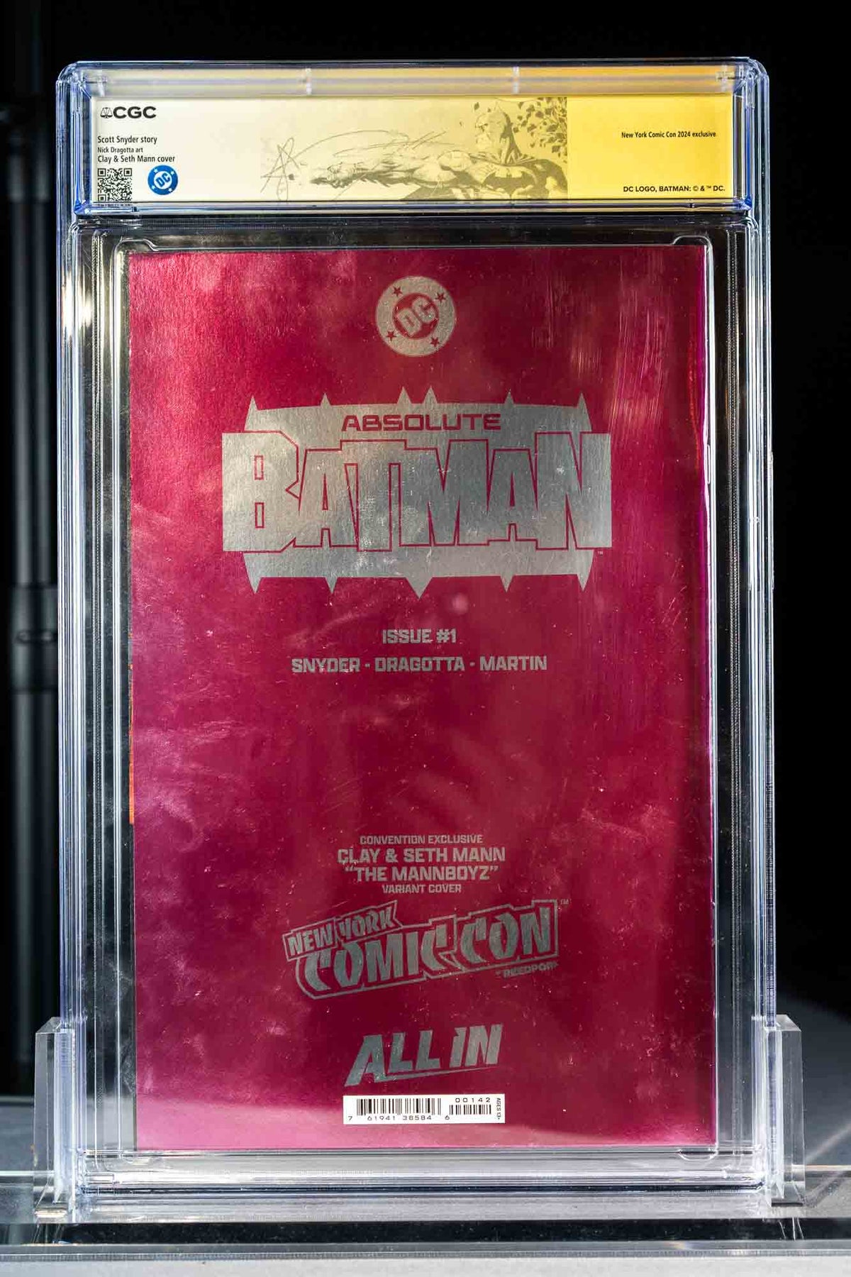 Absolute Batman #1 — NYC Comic Con 2024 — Foil — Triple Signed by Synder, Dragotta, Mann — CGC 9.8 SS